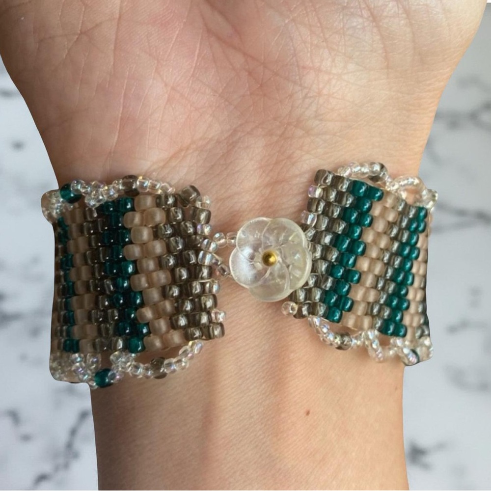 Hand Beaded Bracelet with Flower Button Clasp Accent